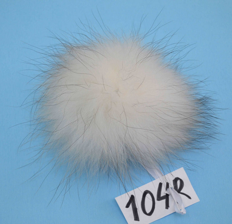 7-8,5"  LARGE FUR POM Pom! White Raccoon Pom Pom for Hat Beanie Tuque Winter Knit Hat Large Pom Pom Fluffy Raccoon Pom Pom Fur Ball Children