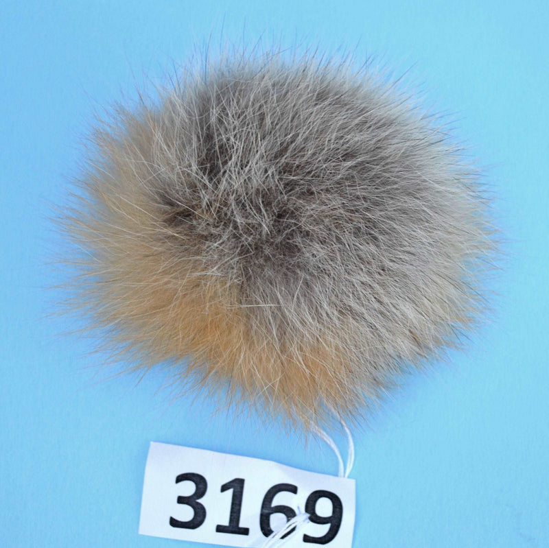 red fox pom pom