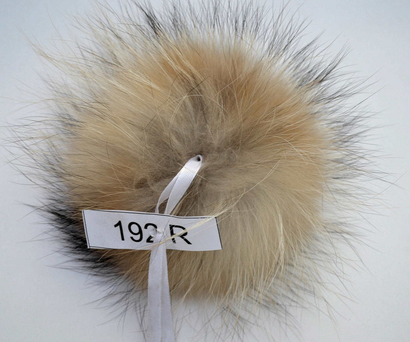 7,5" FUR POM POM! Real Fur Pom Pom Hat Raccoon Pompom Natural Fur Pompom Large Pom Pom Fur Ball Detachable Pom Pom Hat Beanie Children Women