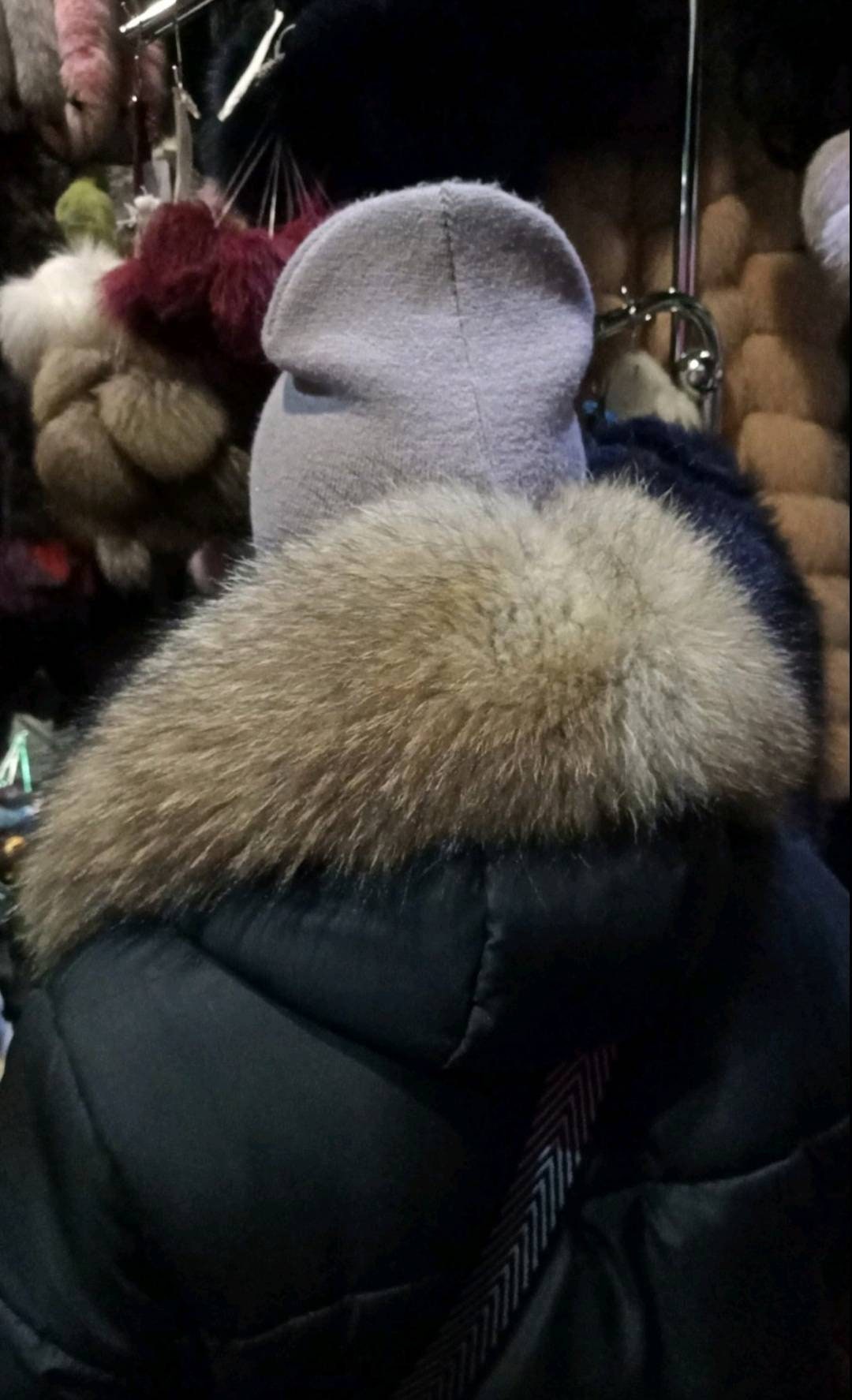 By ORDER, XL Finnish Raccoon Fur Collar, Fur collar trim, Raccoon Fur Collar, Fur Scarf, Fur Ruff, Raccoon Fur Ruff, Raccoon Fur, Fur stripe