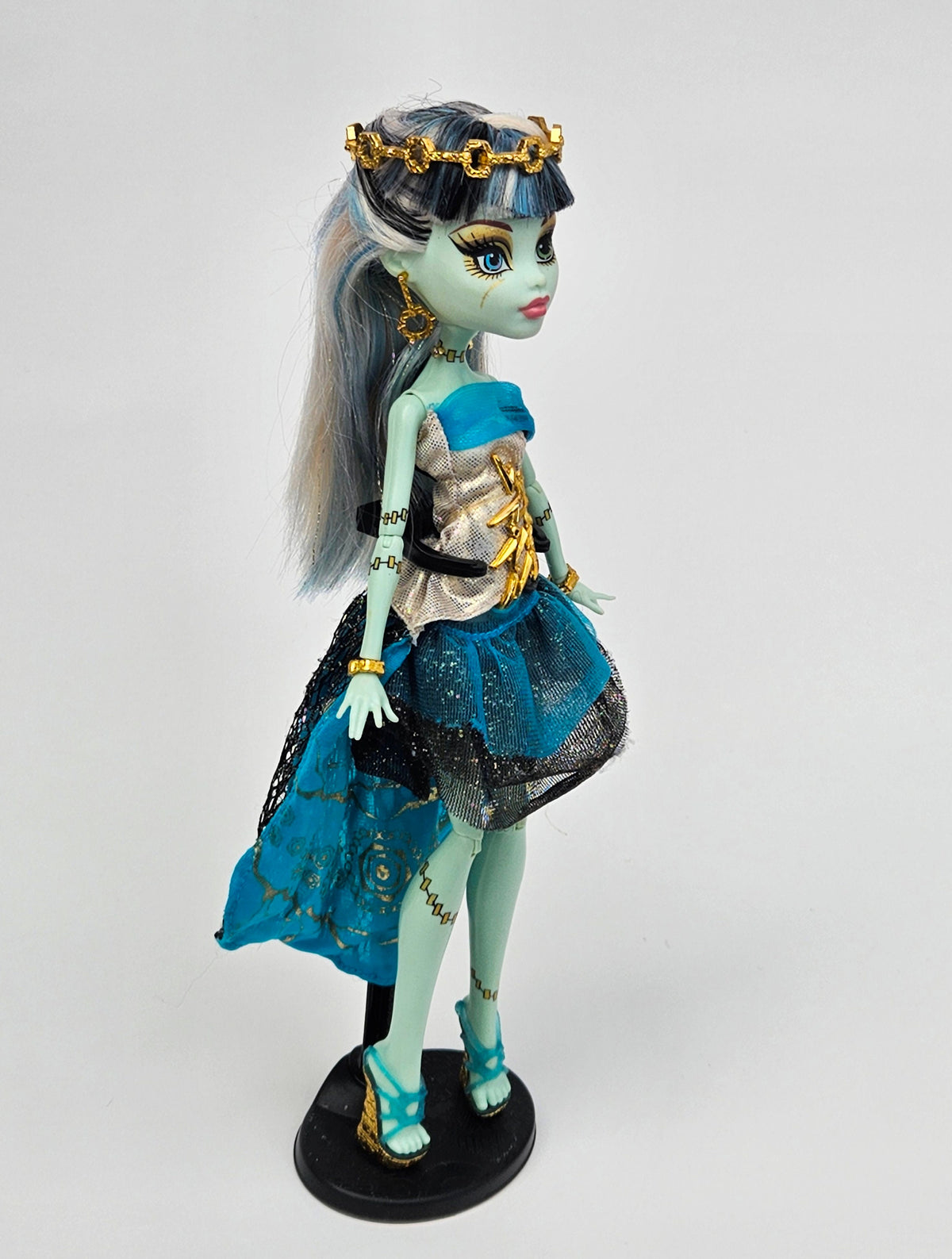 Abbey Bominable 13 Wishes Haunt The Casbah Monster High Doll – #1B