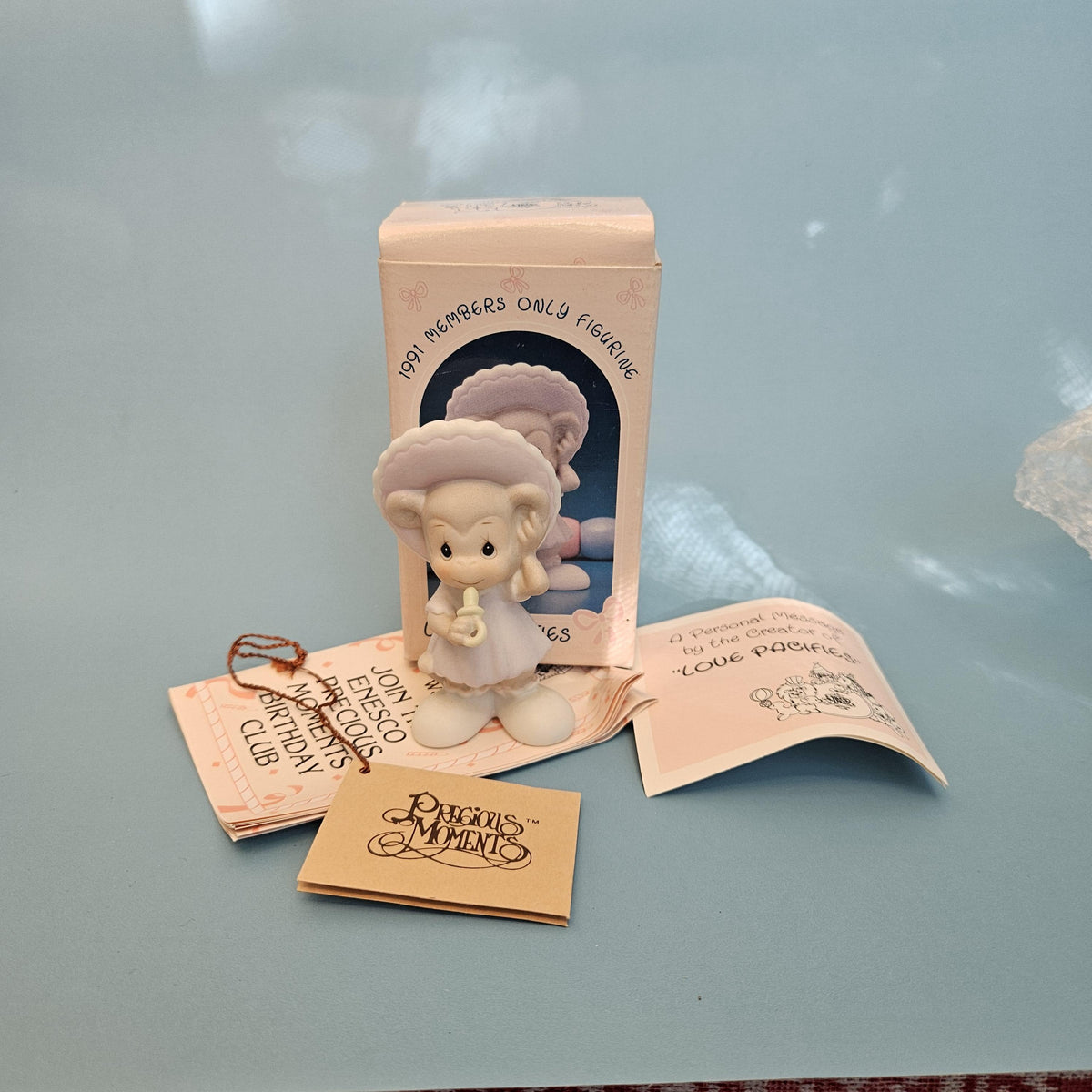 Precious Moments "Love Pacifies" Figurine – 1991 Enesco BC911