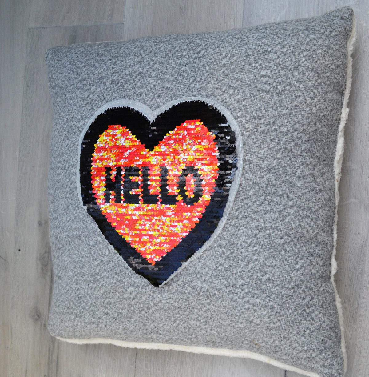 Sequin Heart Patch, Heart Sew On Patch, Hello patch, Reversible Changeable Applique, DIY Shirt Jacket Patch for Clothing, Badge