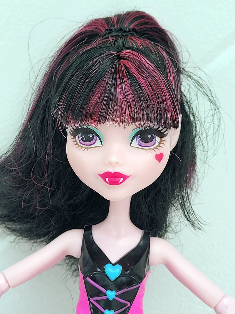Monster High Draculaura Ghoul to Bat Transformation Doll for Collectors, OOAK Repaints, Playing, Mattel, Complete, Original Clothes, Wings
