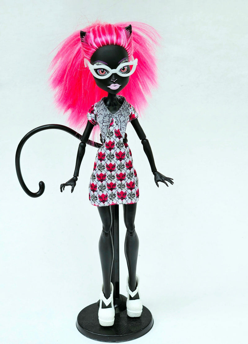 Monster High Doll Geek Shriek Catty Noir for Collectors, OOAK Repaints, Playing, Cat Doll, Girl, Original Clothes, Complete, Extremely Rare