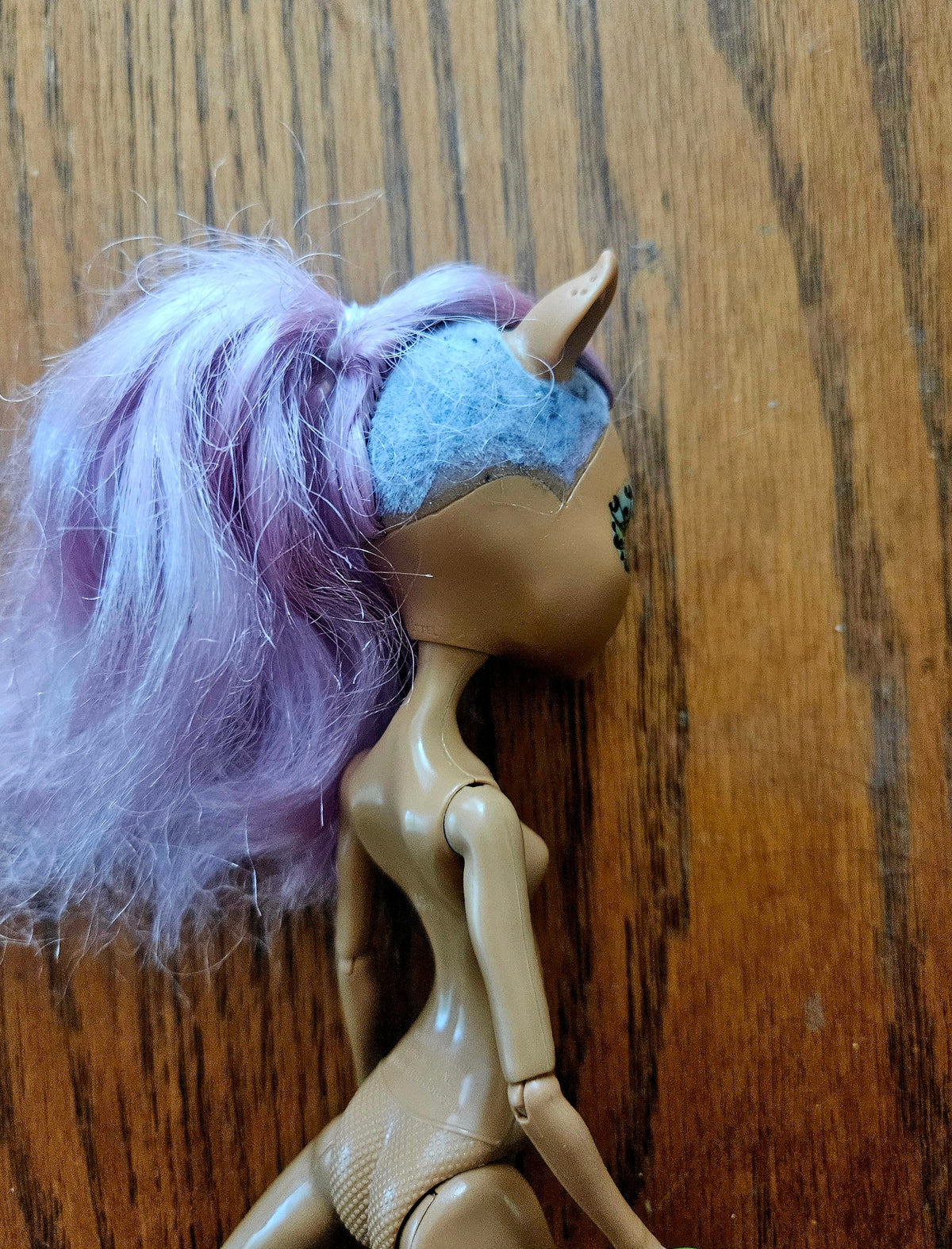 Clawdeen Wolf Ghouls Rule Monster High Doll – Nude with Gloves – Pre-Owned