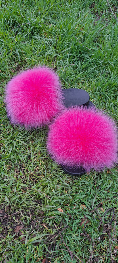 Hot pink Arctic fox fur slippers and real fur slides – view 2
