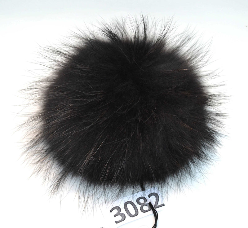 7-9,5" EXTRA LARGE GREY Pom Poms! Grey Raccoon Pom Pom Giant Pom Pom for Chunky Hat Beanie Tuque Winter Knit Hats  Puff Fluffy Fur Ball