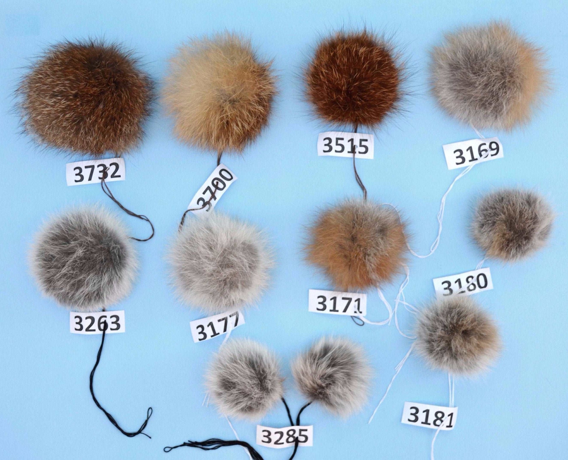 fur pom pom