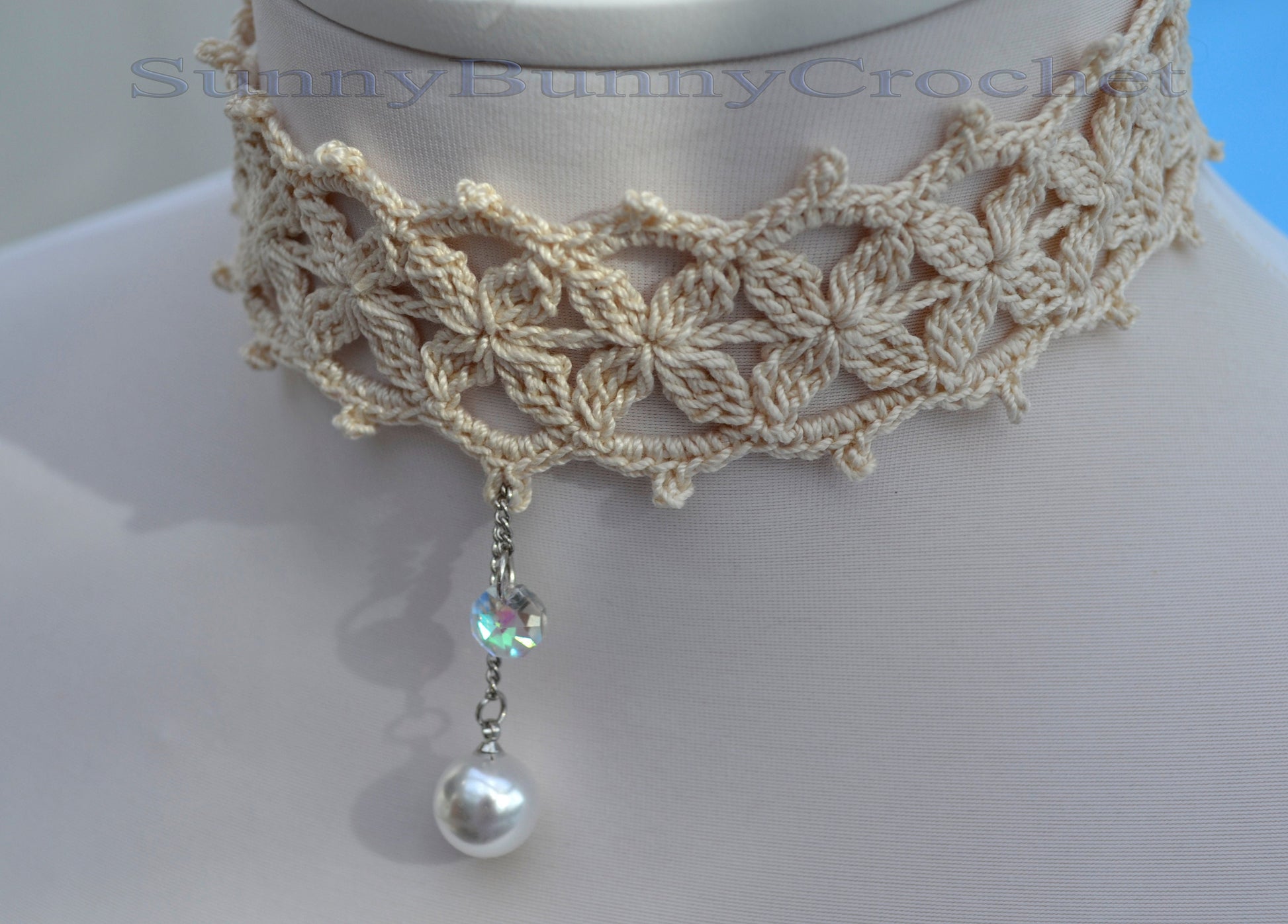 CHOKER NECKLACES For Women, White lace choker, Crocheted necklace, Boho choker, Lace choker, Dainty choker, Choker collar, Wedding Necklace