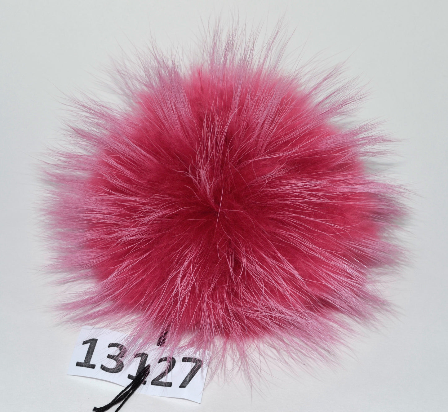4" to 8,5" EXTRA LARGE FUR Pom Pom! High Quality Red Raccoon Pom Pom Hat Beanie Tuque Winter Knit Hat Large Pom Pom Fluffy Raccoon Fur Ball