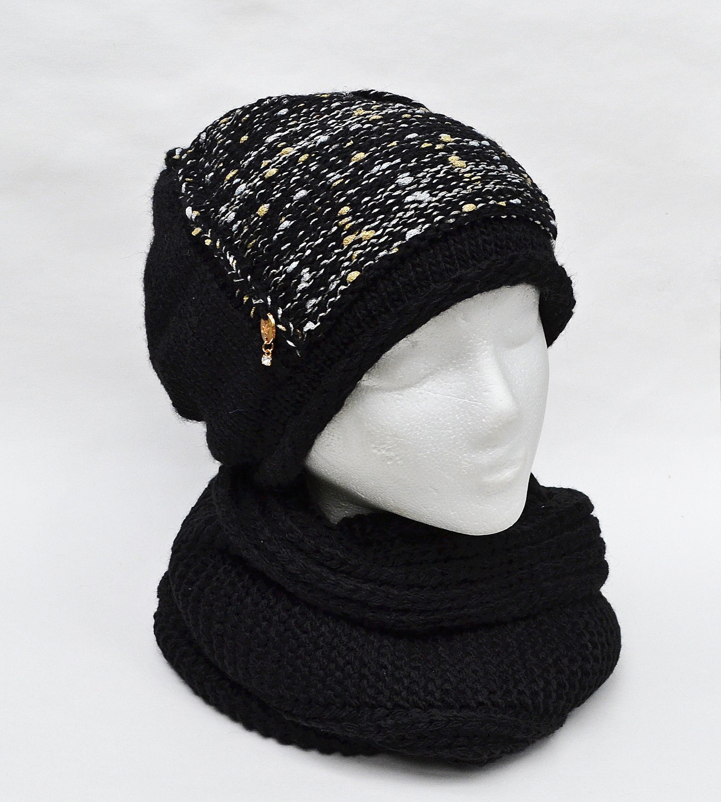 Fleece Lined Knit Hat and Infinity Scarf Set: Wool Blend Slouchy Beanie
