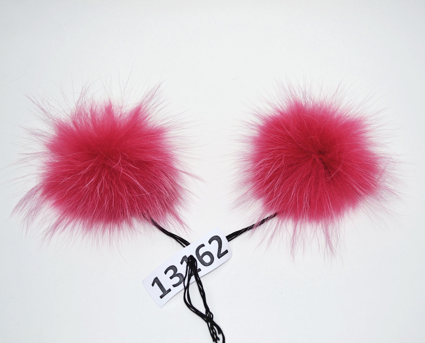 4" to 8,5" EXTRA LARGE FUR Pom Pom! High Quality Red Raccoon Pom Pom Hat Beanie Tuque Winter Knit Hat Large Pom Pom Fluffy Raccoon Fur Ball