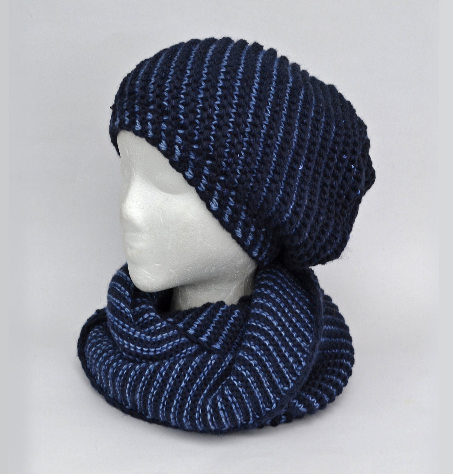 WINTER WOMAN HAT and Infinity Scarf Set, Diagonal Rib Hat, Winter Woman Beanie, Beanie Hat, Winter Accessories, Chunky Hat, Black Woman Hat
