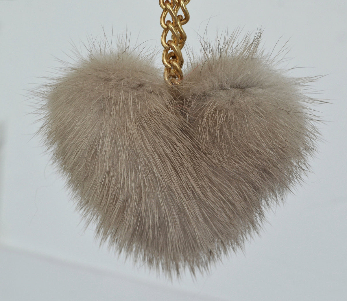 Real mink fur heart keychain and bag charm – view 7