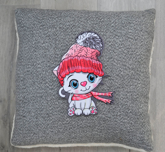 Cat in pom pom hat sew-on applique patch for clothing – view 2