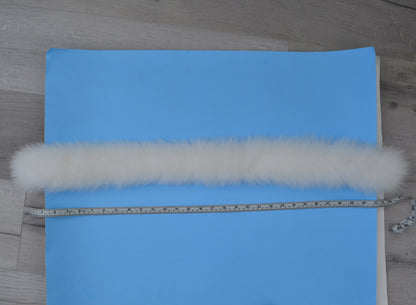 White real fox fur hood trim from genuine fox pelt – view 7