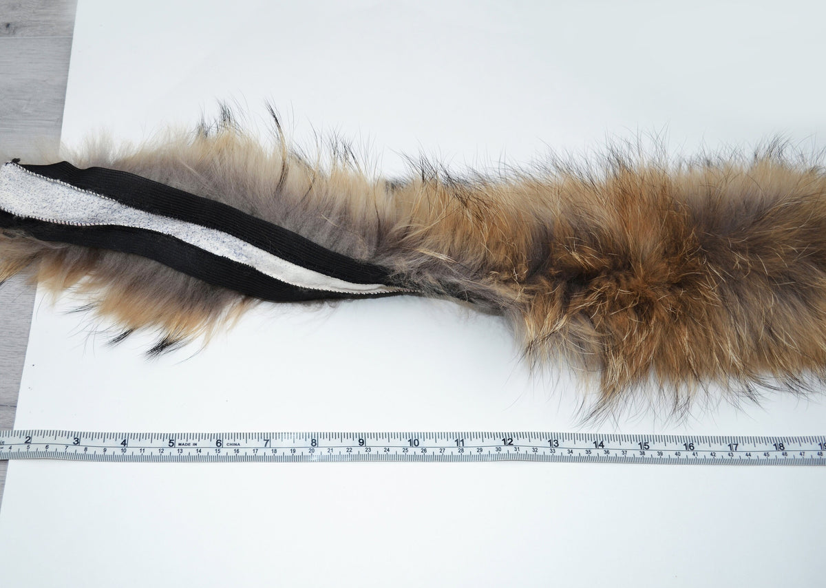 Natural Finnish raccoon fur hood trim cut from genuine Finnish raccoon pelt – size M – view 9