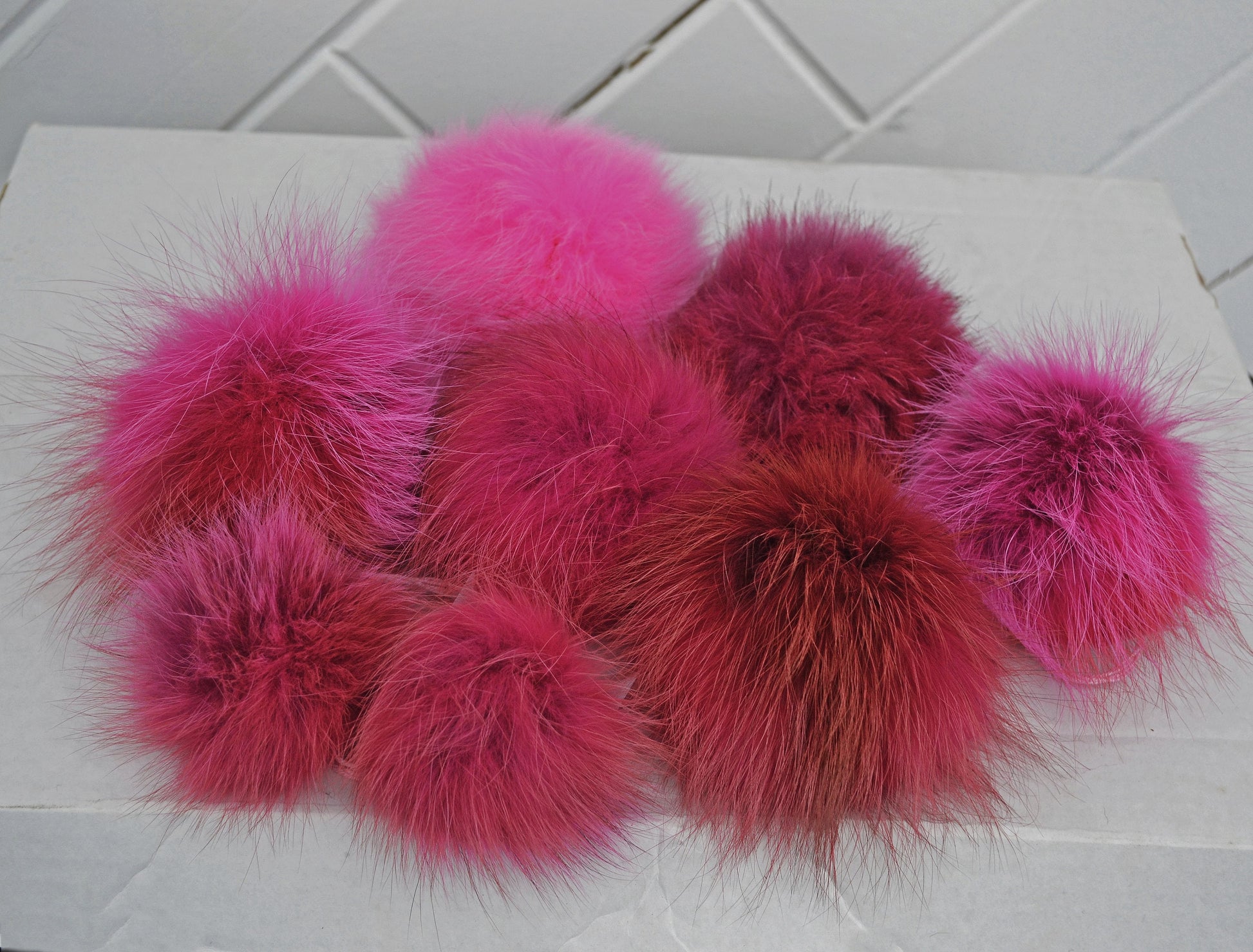 Red Fox Fur Pom Pom, Detachable Knit Hat Accessory (4-6 inch)
