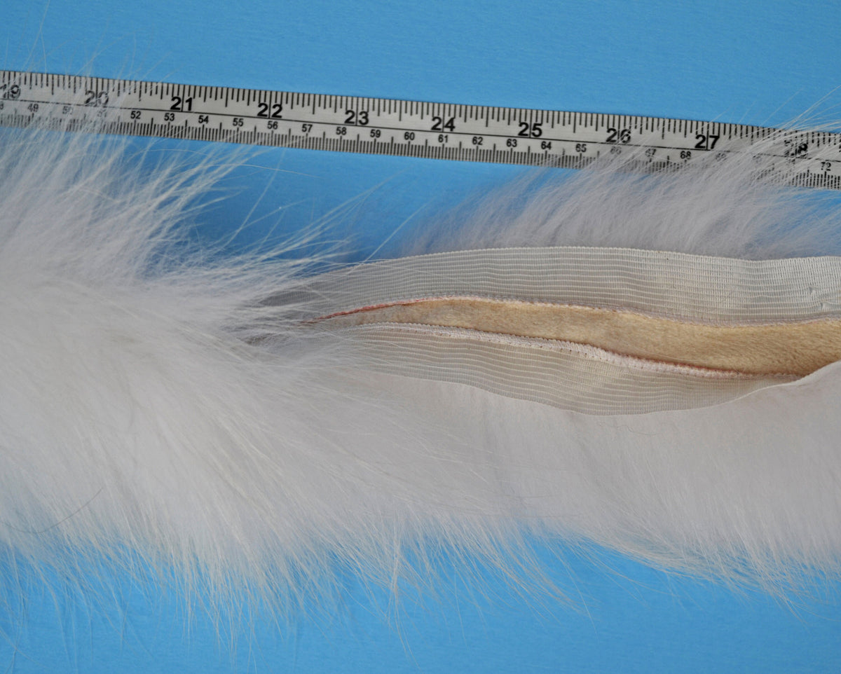 Finnish raccoon fur hood trim cut from genuine Finnish raccoon pelt – size S – view 5