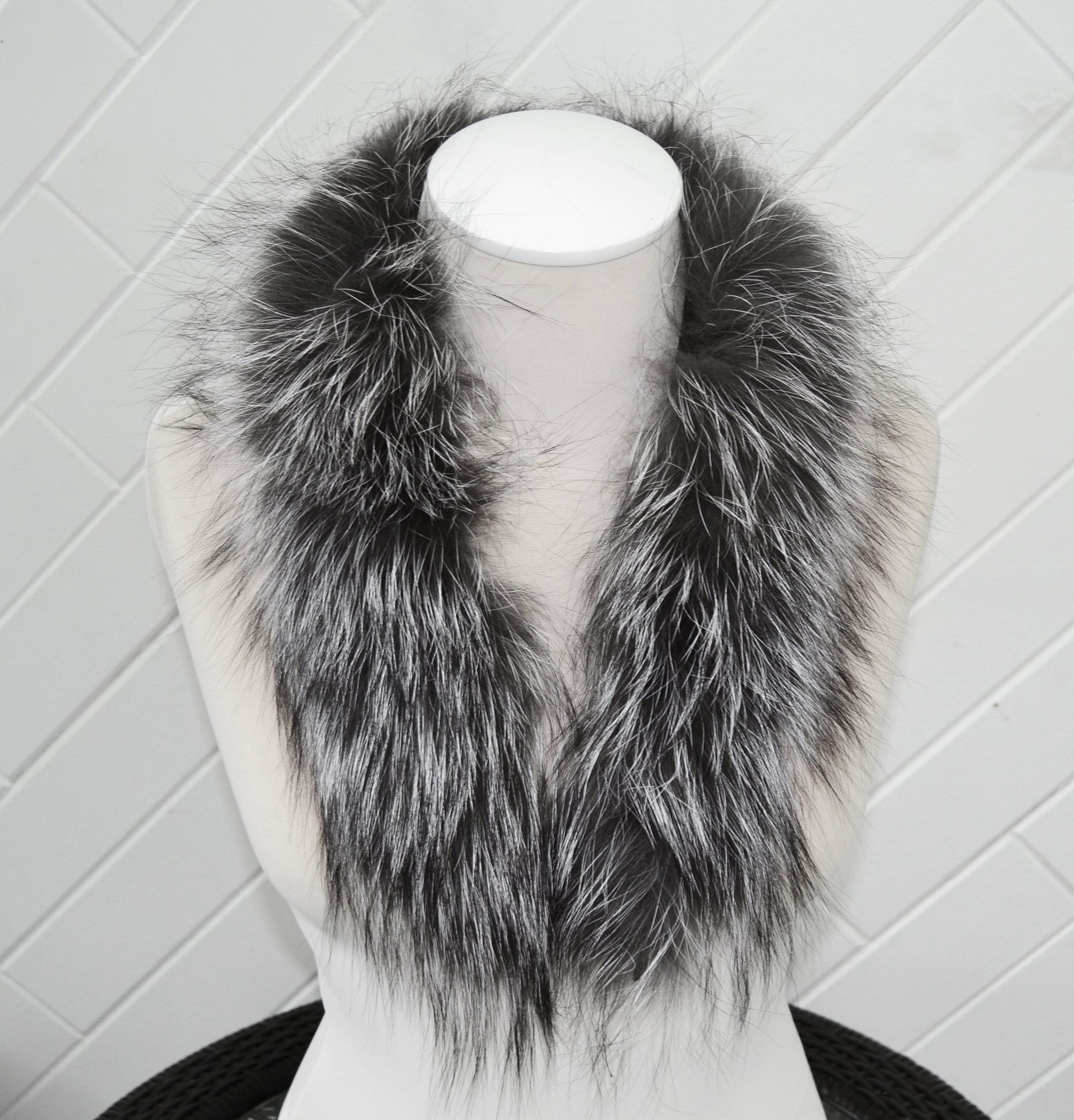BY ORDER, Real Silver Fox Fur Trim Hood, Fur collar trim, Fox Fur Collar, Fur Scarf, Fur Ruff, Fox Fur Hood, Fox Fur stripe Coat 80x3 cm