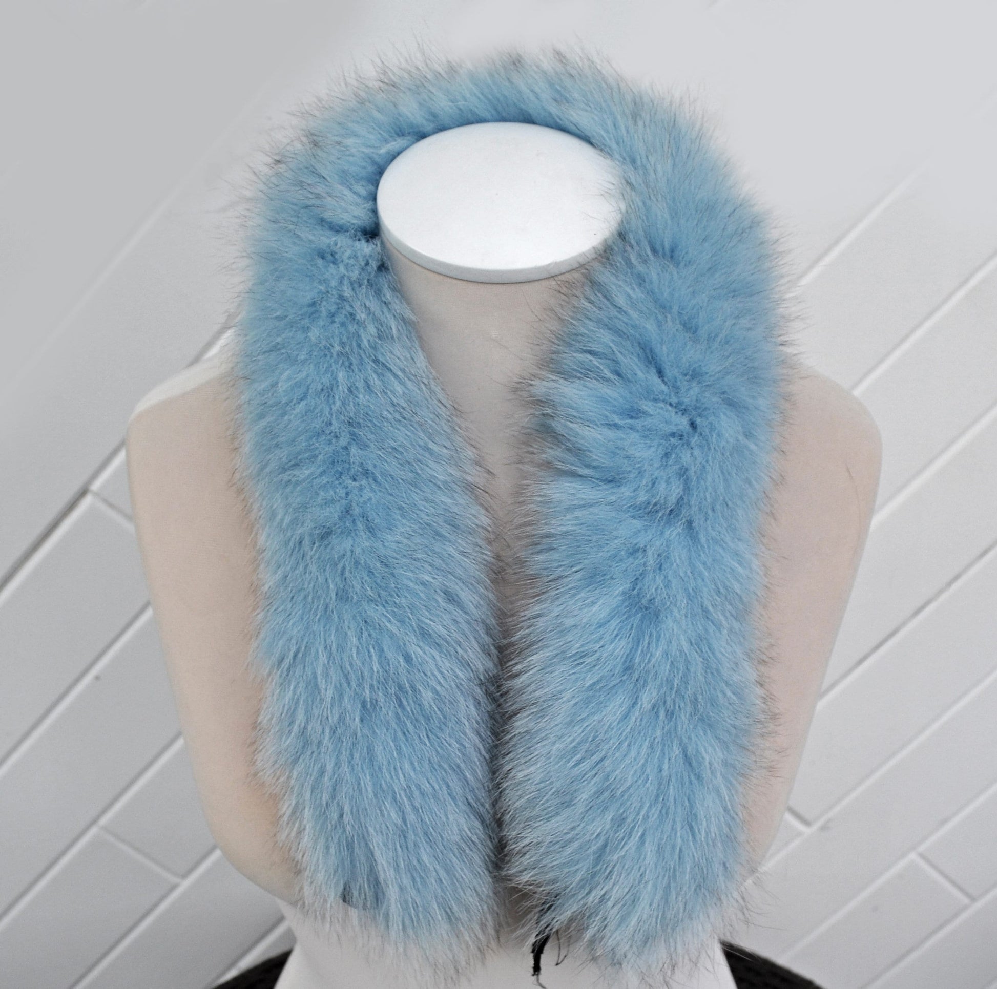 Real Fox Tail Fur Hood Trim - Blue Fur Ruff - Coat or Jacket