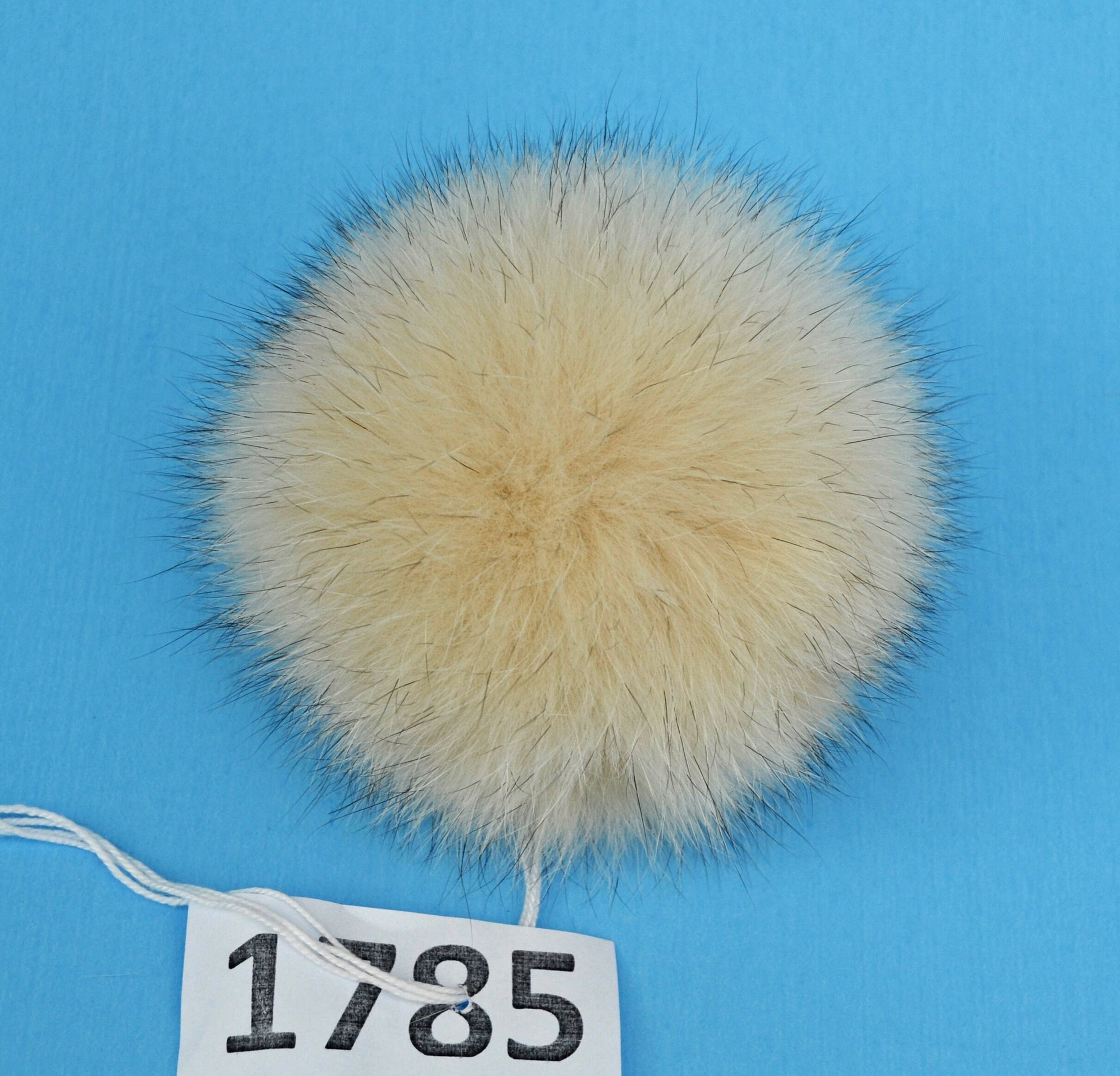 4,5" to 5" HIGHEST QUALITY FOX Pom Poms! Double Fox Fur Shiny Soft Pom Pom for Women Hat Beanie Tuque Winter Knit Hats Puff Fluffy Fur Ball