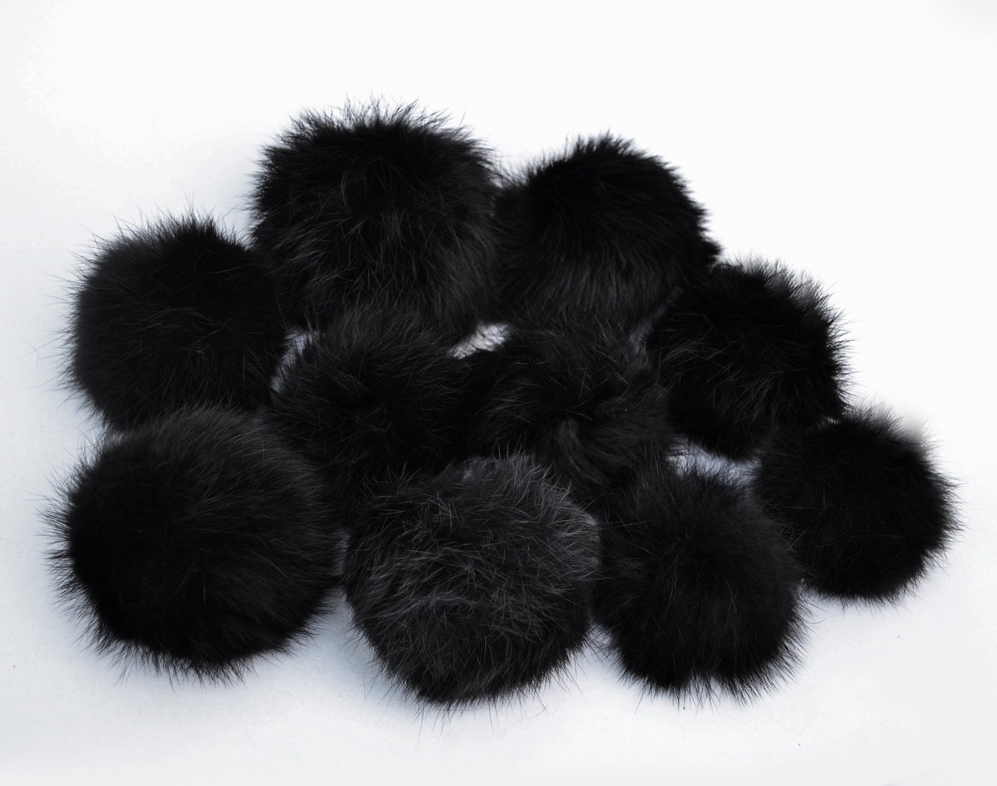 Handmade Rabbit Fur Pom Pom: Detachable Tuque & Beanie Accessory