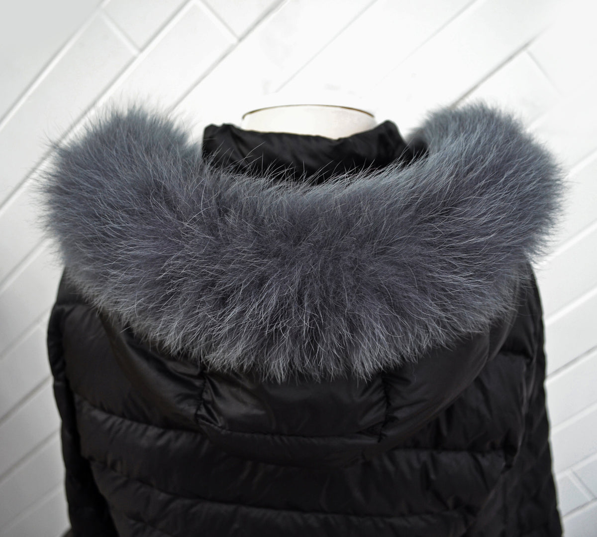 Gray (Graffit) real fox fur hood trim made from fox tail fur – Single – view 3