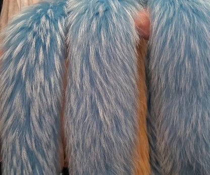Finnish raccoon fur hood trim cut from genuine Finnish raccoon pelt – size S – view 9