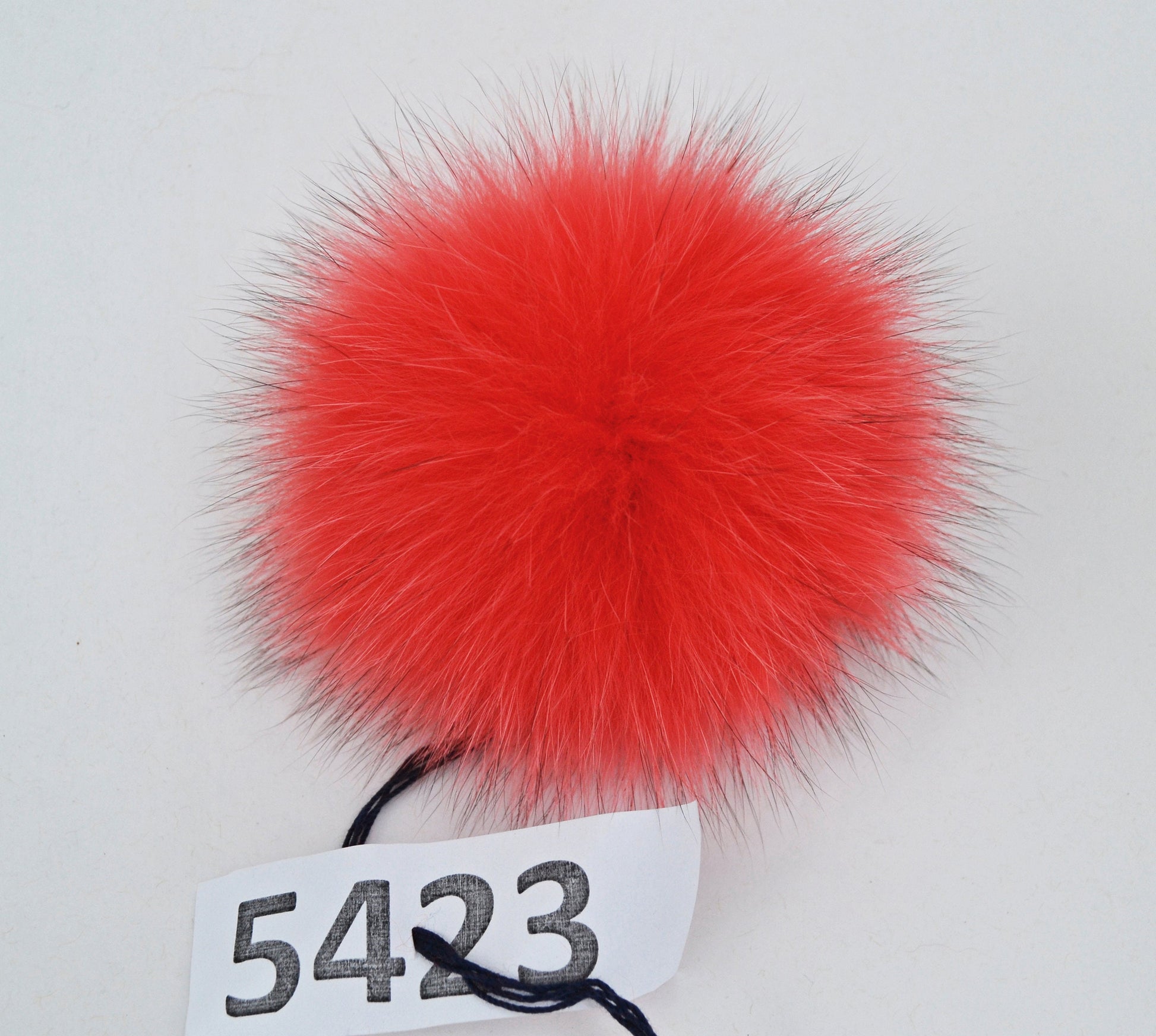 4" to 5" FOX POM POM! Red fox pom pom, Fox Fur pompom, Medium size pom pom, Real fur pom pom for knit hat, Fur accessories, Fur balls, hats