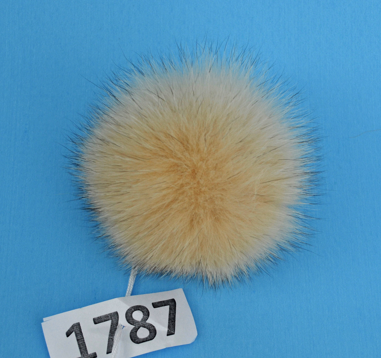 4,5" to 5" HIGHEST QUALITY FOX Pom Poms! Double Fox Fur Shiny Soft Pom Pom for Women Hat Beanie Tuque Winter Knit Hats Puff Fluffy Fur Ball