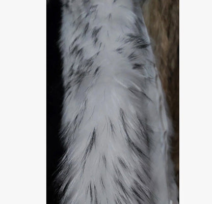 Finnish raccoon fur hood trim cut from genuine Finnish raccoon pelt – size S – view 7