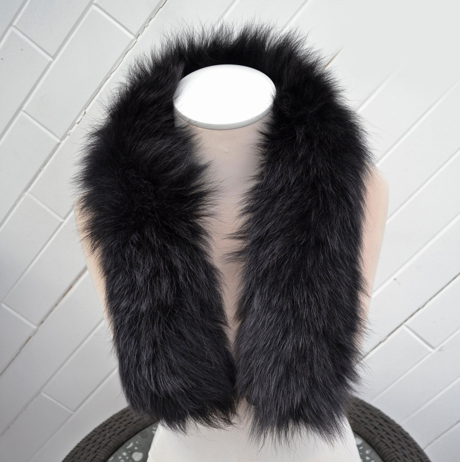 Silver Fox Look real fox fur hood trim made from fox tail fur – Double – view 6