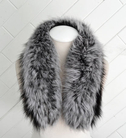 Silver Fox Look Fur Hood Ruff triple – genuine fox tail fur – image 5