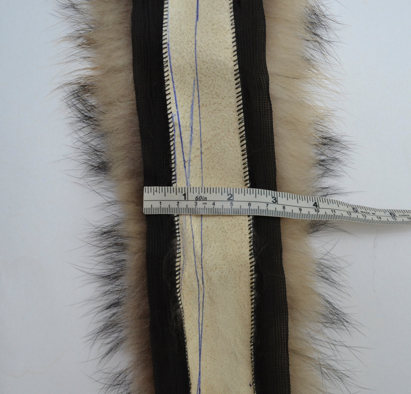 BY ORDER, 60 cm Real Raccoon Fur Collar, Fur Trim for Hoodies, Raccoon Fur Collar, Fur Scarf, Fur Ruff, Raccoon Fur Hood, Raccoon Fur