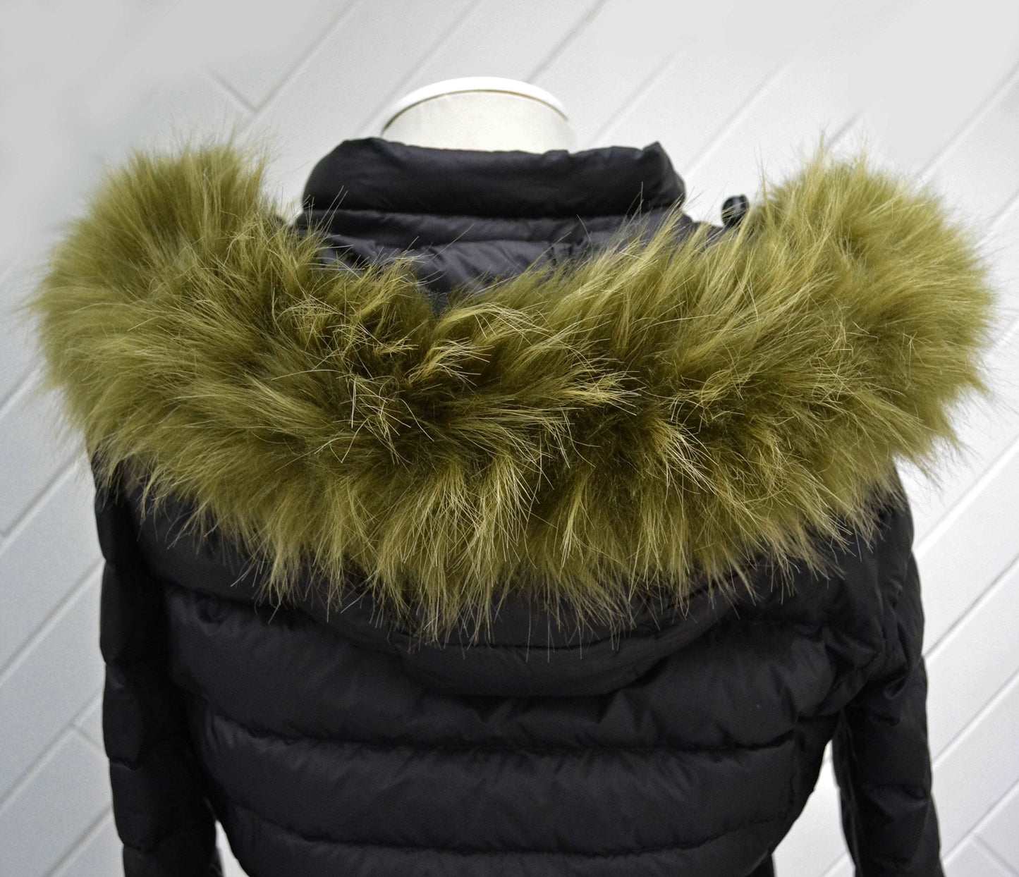 BY ORDER Faux Fur Vegan Trim Hood 60-80 cm, Faux Fur Collar Trim, Fur Fabric, Fur Ruff, Faux Fur Hood, Hood Fur Jacket, Fur stripe, Fur Trim