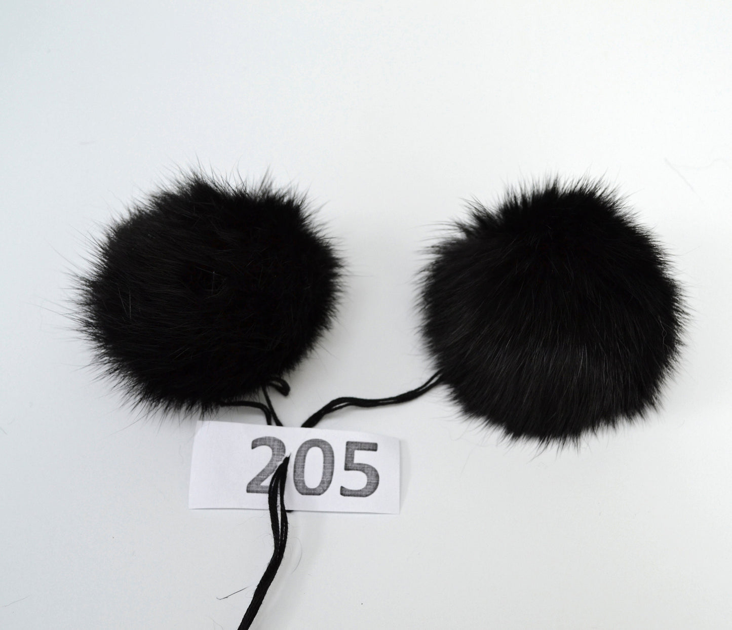 Handmade Rabbit Fur Pom Pom: Detachable Tuque & Beanie Accessory