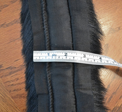 Black Faux Fur Replacement Hood Trim – 60–80 cm – product photo 3