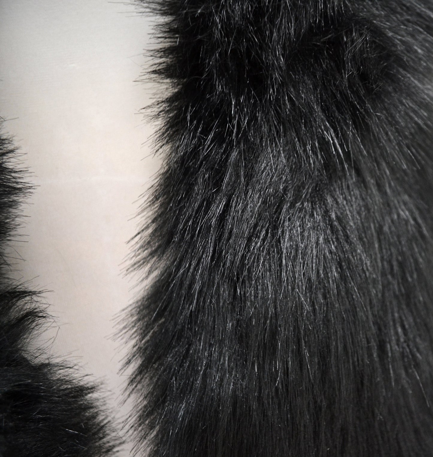 BY ORDER Faux Fur Vegan Trim Hood 70 cm, Faux Fur Collar Trim, Fake Fur, Fur Fabric, Fur Ruff, Faux Fur Hood, Hood Fur Jacket, Black