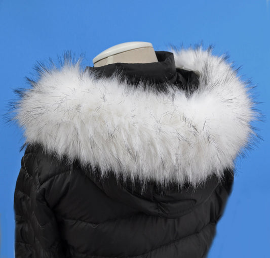 White Black-Tip Faux Fur Hood Trim – 60–80 cm – product photo 1