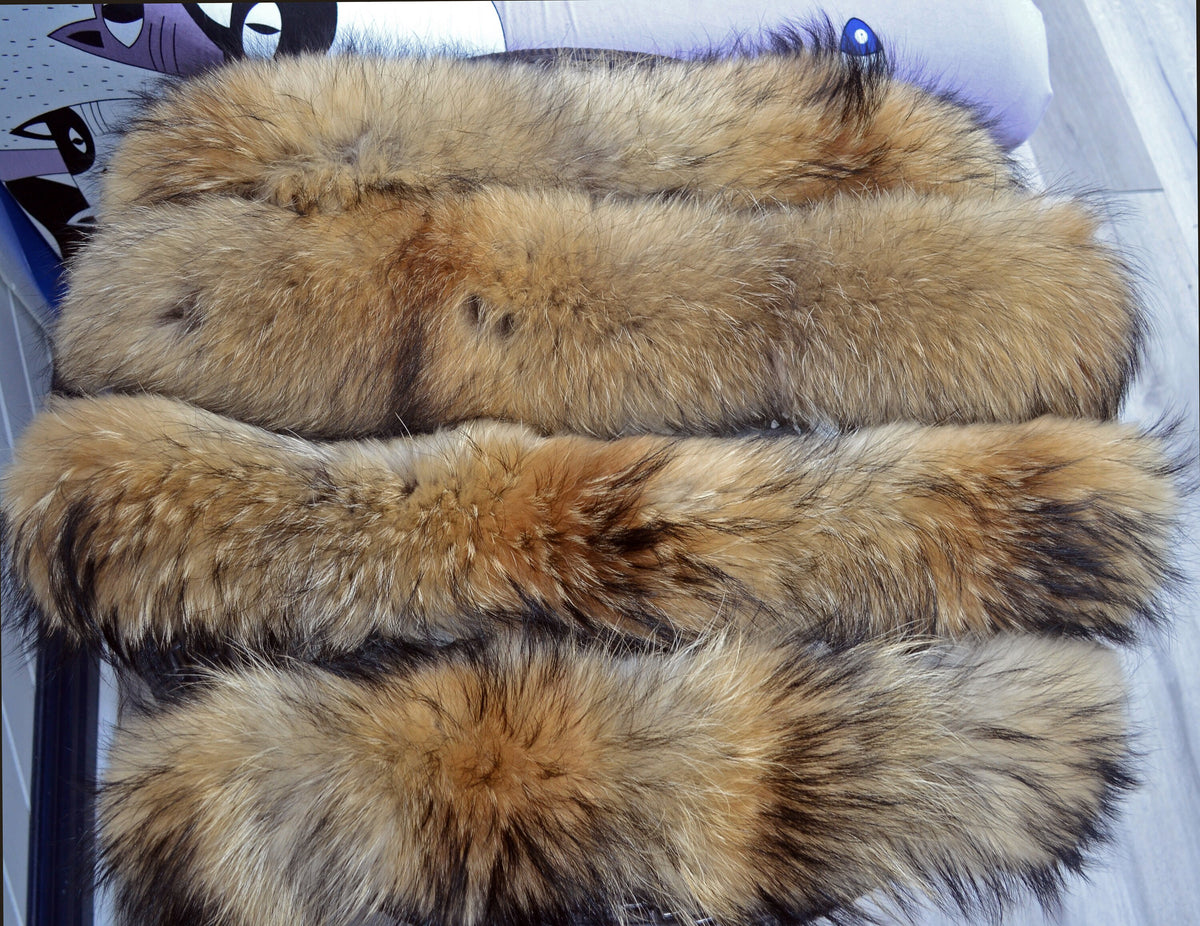 Natural Brown Finnish raccoon fur hood trim cut from genuine Finnish raccoon pelt – size XL – view 7