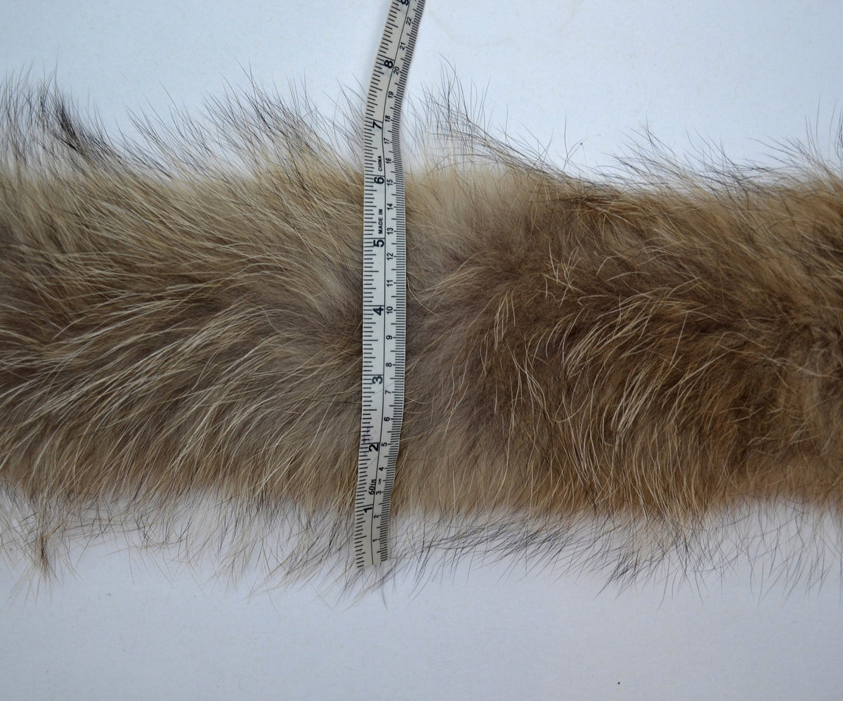 Natural Finnish raccoon fur hood trim cut from genuine Finnish raccoon pelt – size M – view 8