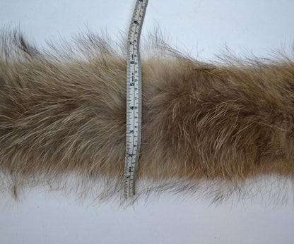 Natural Finnish raccoon fur hood trim cut from genuine Finnish raccoon pelt – size M – view 8