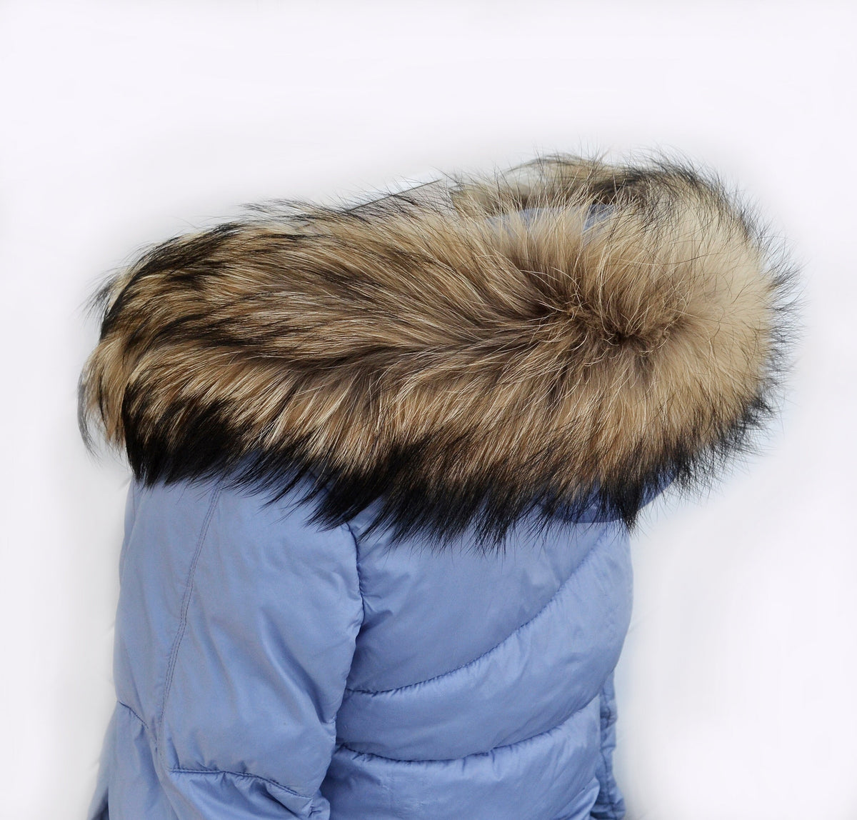 Natural Brown Finnish raccoon fur hood trim cut from genuine Finnish raccoon pelt – size XL – view 2