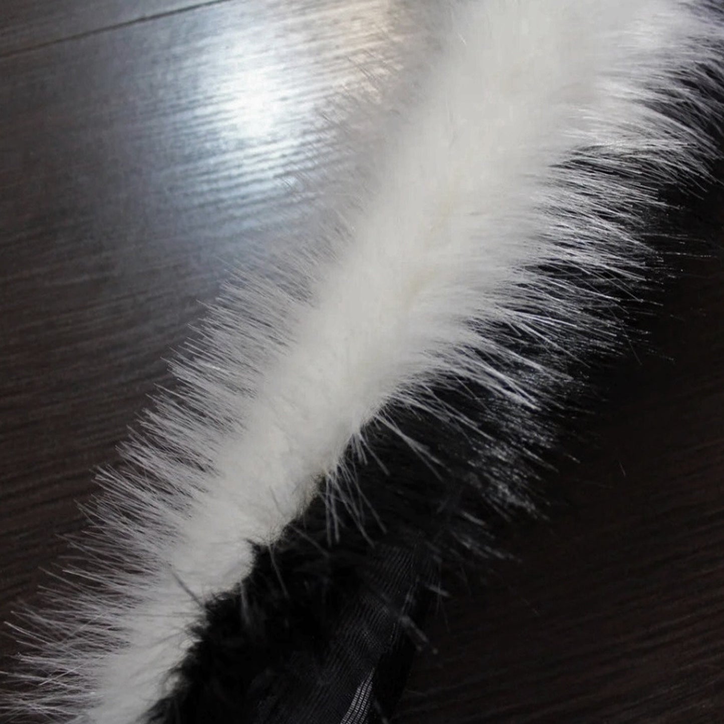 BY ORDER Faux Fur Vegan Trim Hood 70 cm, Faux Fur Collar Trim, Fake Fur, Fur Fabric, Fur Ruff, Faux Fur Hood, Hood Fur Jacket, White
