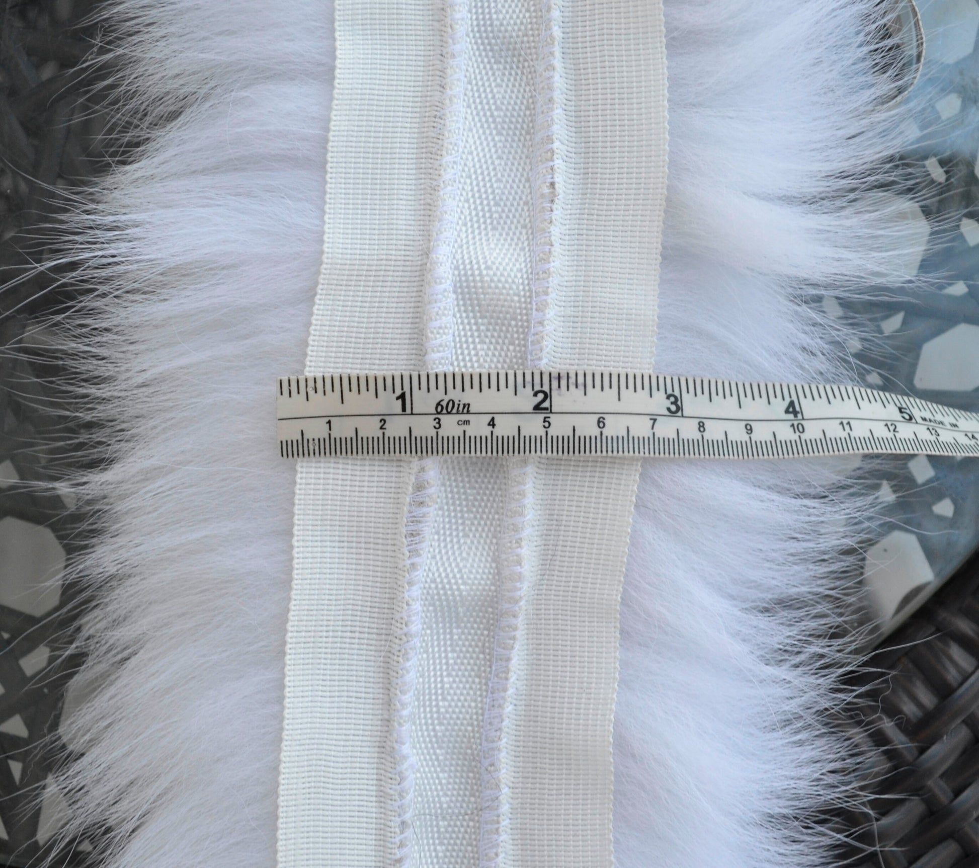 White real fox fur hood trim made from fox tail fur – Double – view 7