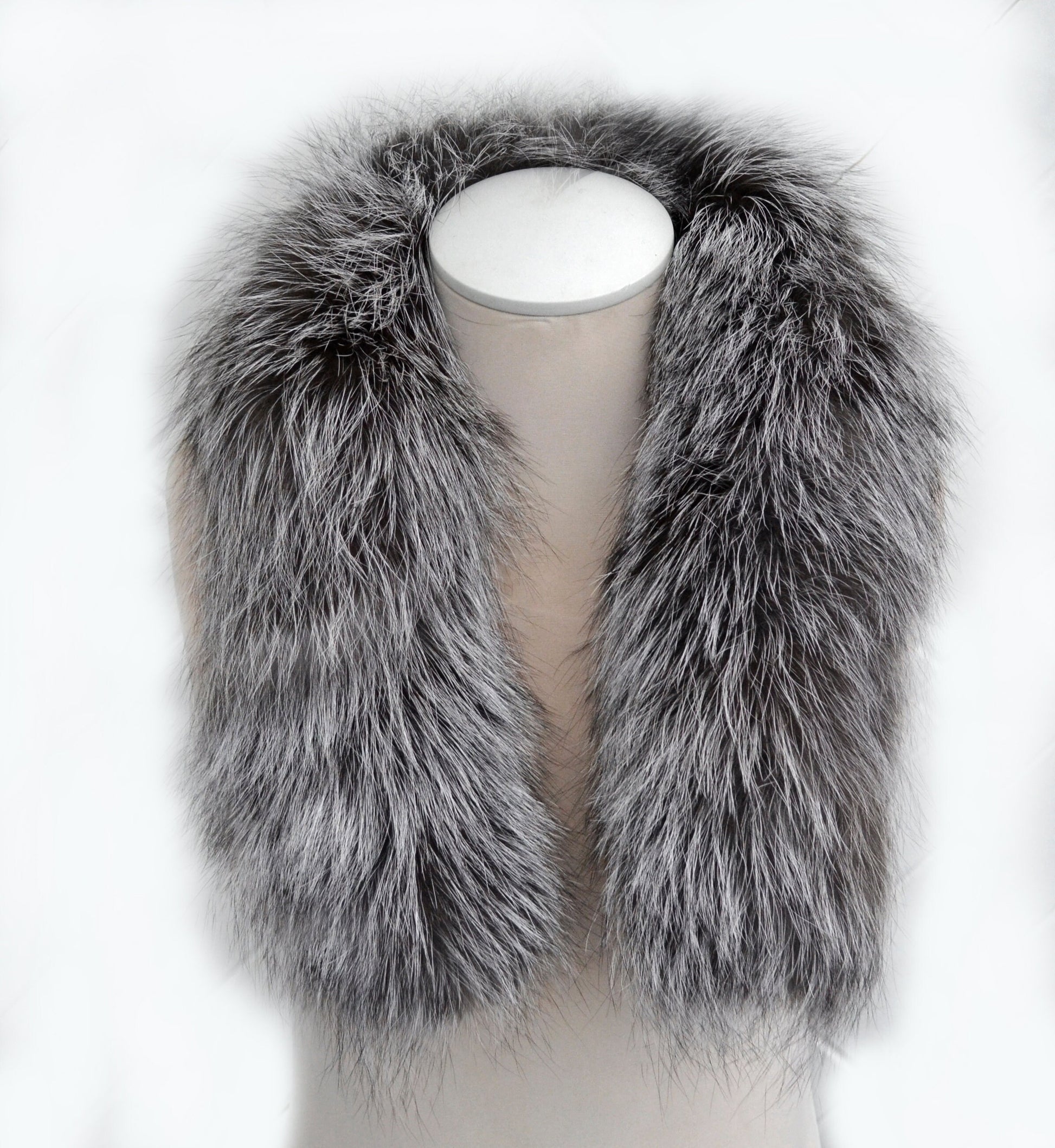 BY ORDER From Pieces! XL Large Full Finnish Silver Fox Fur Collar, Fur Trim for Hoodie, Fox Fur Collar, Fur Scarf, Fur Ruff, Gray Fur
