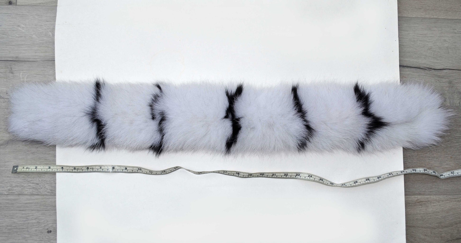 BY ORDER XL Double Real Fox Fur (Tail) Trim Hood, White and Black Fox Fur Collar, Fur Scarf, Fur Ruff, Fox Fur Hood, Hood Fur, Fur Trim