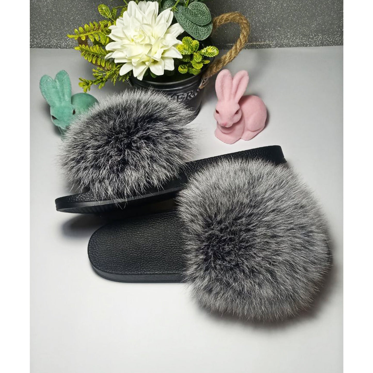 BY ORDER Silver Fox Fur Slippers Women Girl Beach Large Real Finnish Fox Fur Sandals Summer Slides Fashion Fluffy Shoes Flip Flops Leather